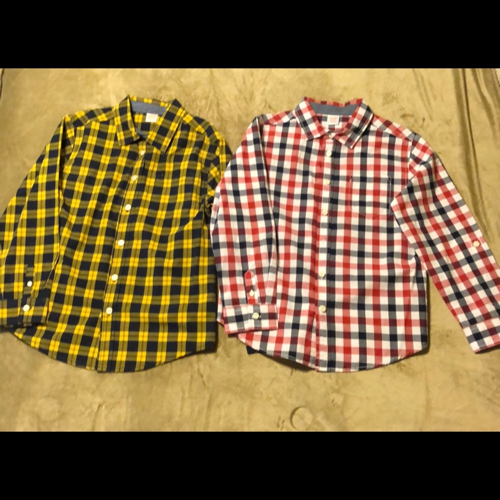 2 Gymboree Boys long sleeve shirt bundle